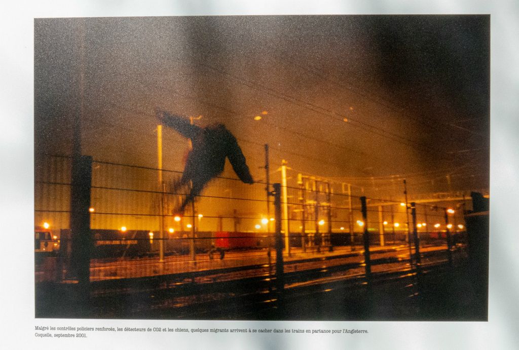 Dans le parc de l'église, photo de Olivier Jobard : Le rêve anglais 